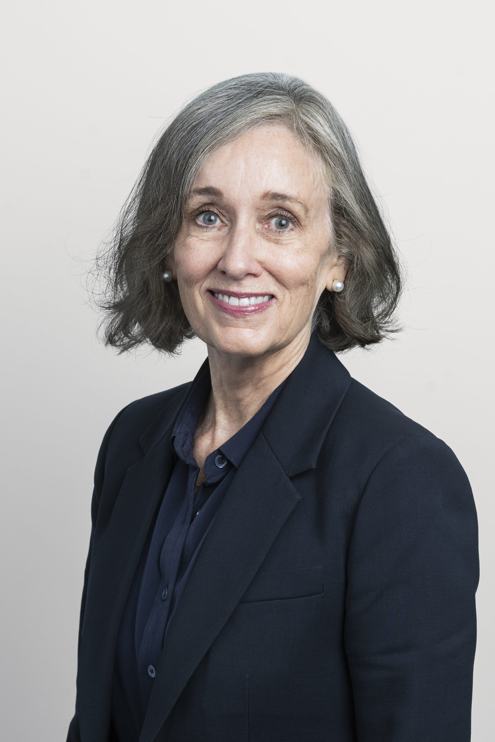 Fiona Newton photo